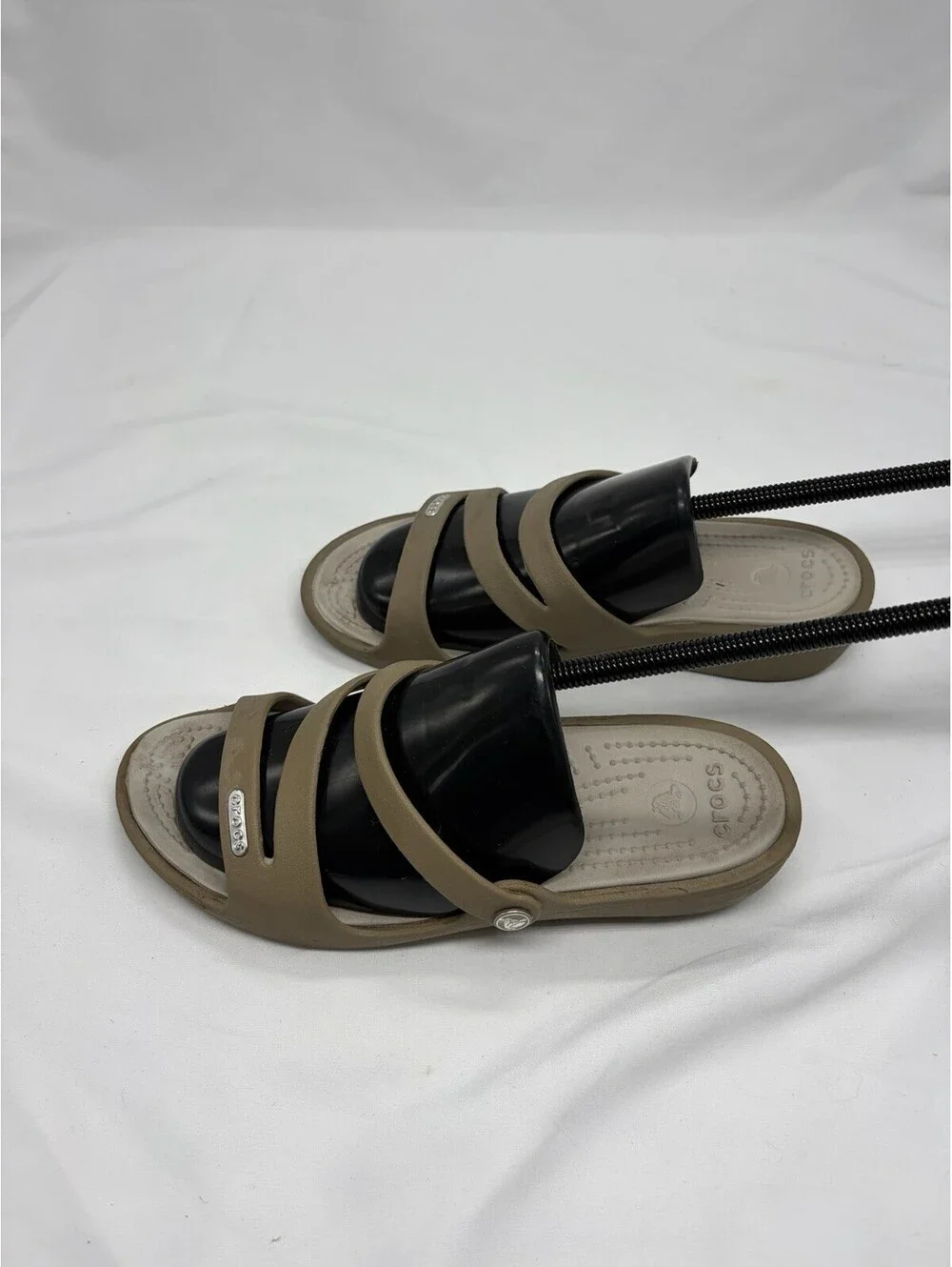 Crocs Womens Size W6 Sandals Strappy Water Shoes Summer Beach &Sand Sandals